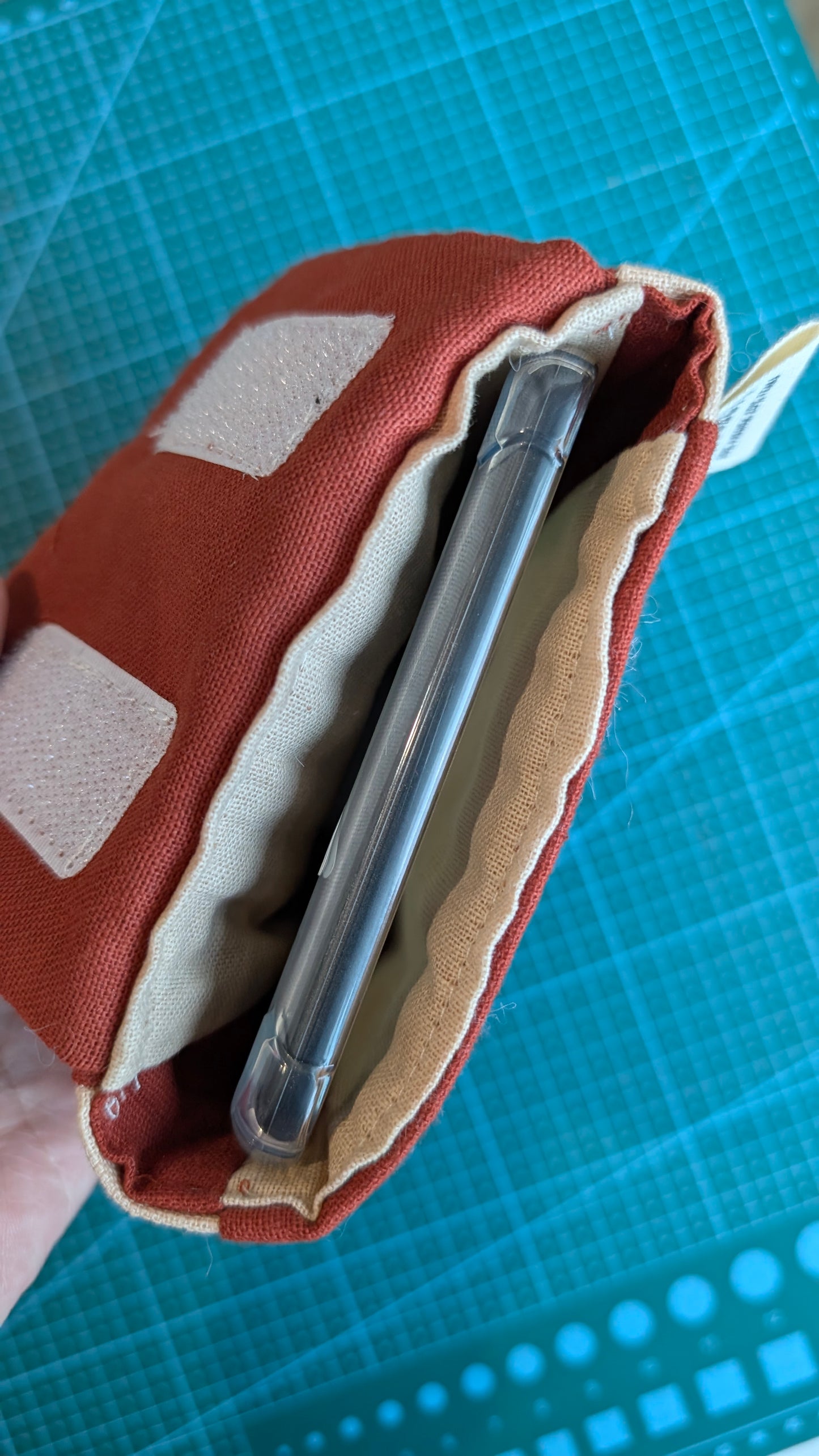 Ready – Kindle Sleeve